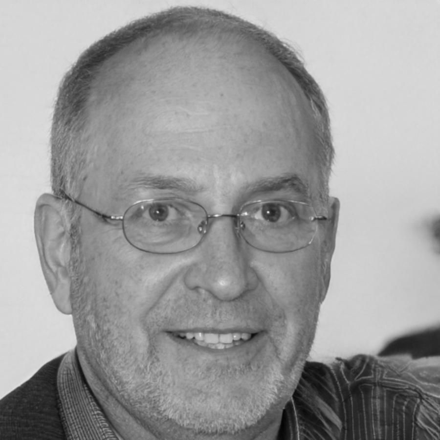 Kittipong Thanawit, Senior Financial Analyst